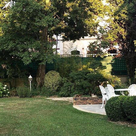 Bed and Breakfast Le Jardin De Fresnes Exterior foto